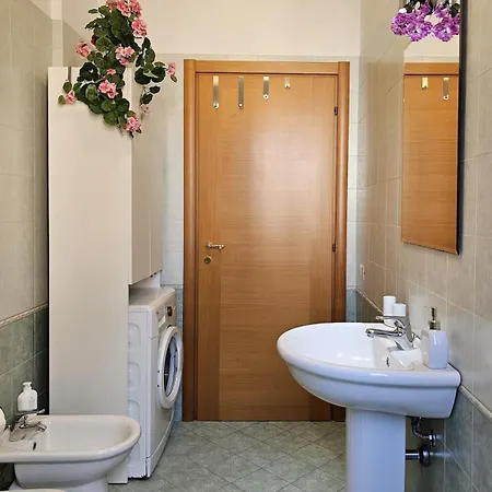 Tokei Togliatti Florence - 10min From Airport Apartman *